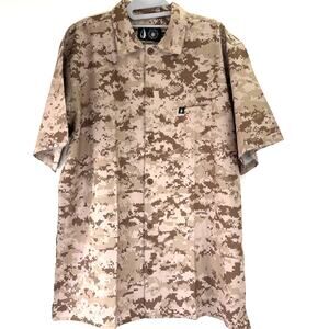 Tachuntfish The Mojito Shirt AOR1 Desert Camo Button Up Shirt NWT Size Large